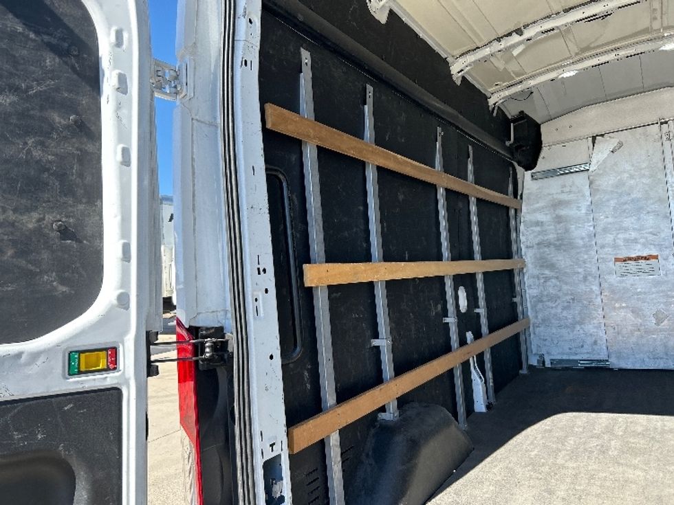 Cargo Van (Panel Van)-Alternative Fuel Trucks & Tractors-Ford-2022-TRAN350E-Arlington-TX-52,763\n\t\tmiles-$ 35,500 - Image 8