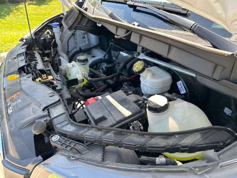 Cargo Van (Panel Van)-Alternative Fuel Trucks & Tractors-Ford-2022-TRAN350E-Arlington-TX-7,966\n\t\tmiles-$ 38,500 - Image 22