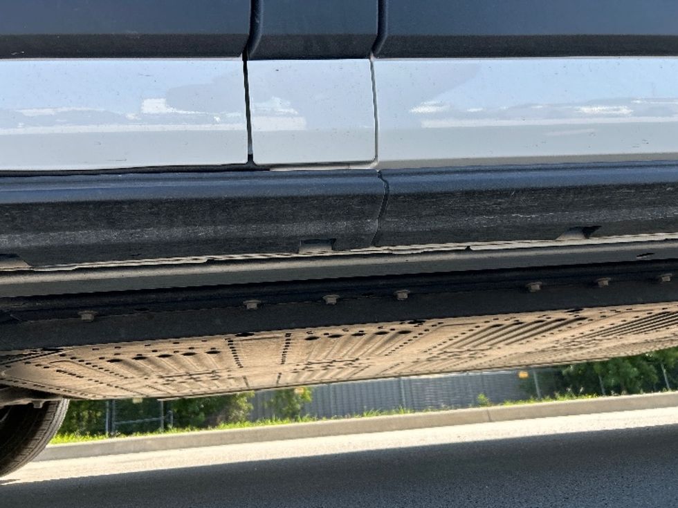 Cargo Van (Panel Van)-Alternative Fuel Trucks & Tractors-Ford-2022-TRAN350E-Arlington-TX-7,966\n\t\tmiles-$ 38,500 - Image 5