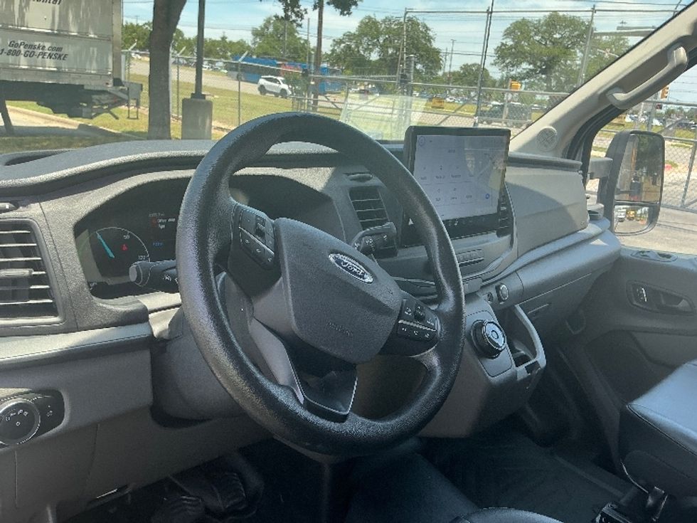 Cargo Van (Panel Van)-Alternative Fuel Trucks & Tractors-Ford-2022-TRAN350E-Austin-TX-4,765\n\t\tmiles-$ 38,750 - Image 15