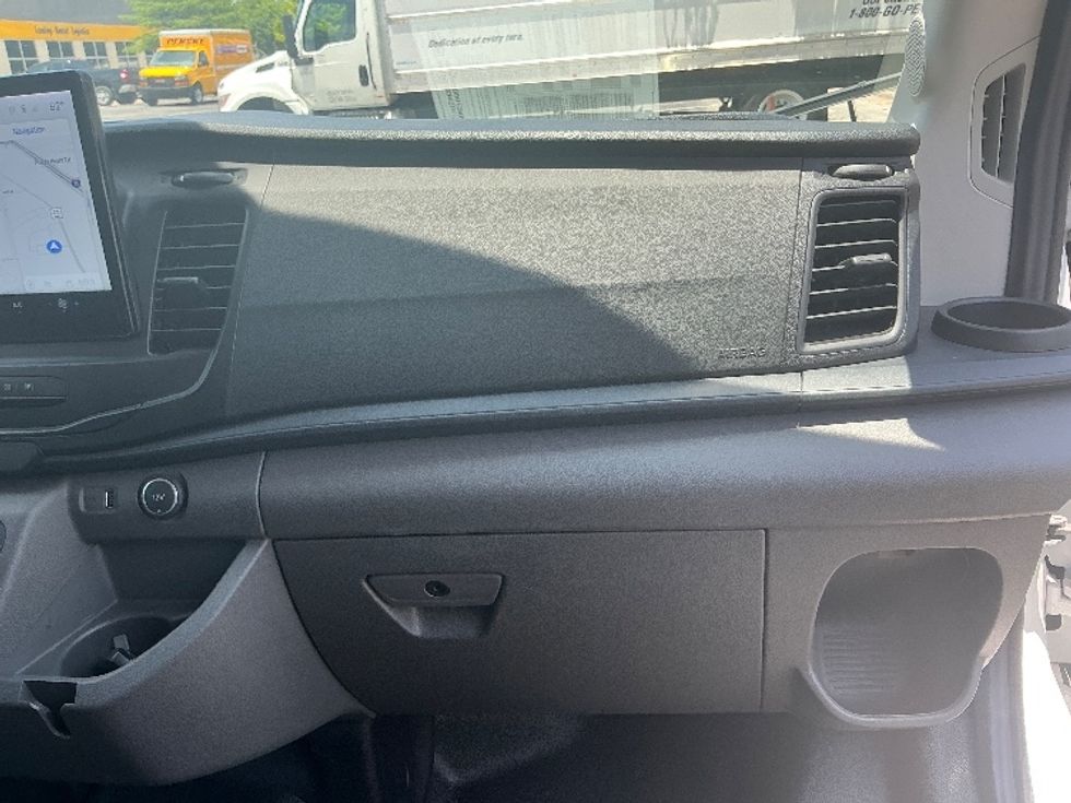 Cargo Van (Panel Van)-Alternative Fuel Trucks & Tractors-Ford-2022-TRAN350E-Austin-TX-4,765\n\t\tmiles-$ 38,750 - Image 19