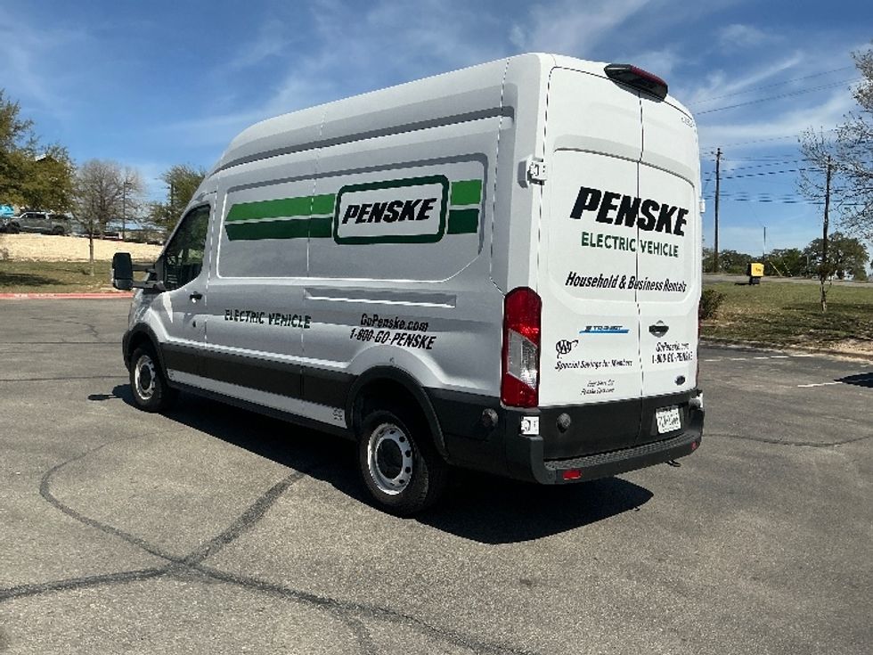 Cargo Van (Panel Van)-Alternative Fuel Trucks & Tractors-Ford-2022-TRAN350E-Austin-TX-5,377\n\t\tmiles-$ 42,000 - Image 5