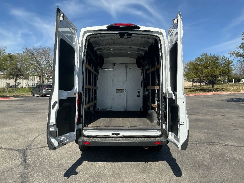 Cargo Van (Panel Van)-Alternative Fuel Trucks & Tractors-Ford-2022-TRAN350E-Austin-TX-5,377\n\t\tmiles-$ 42,000 - Image 7