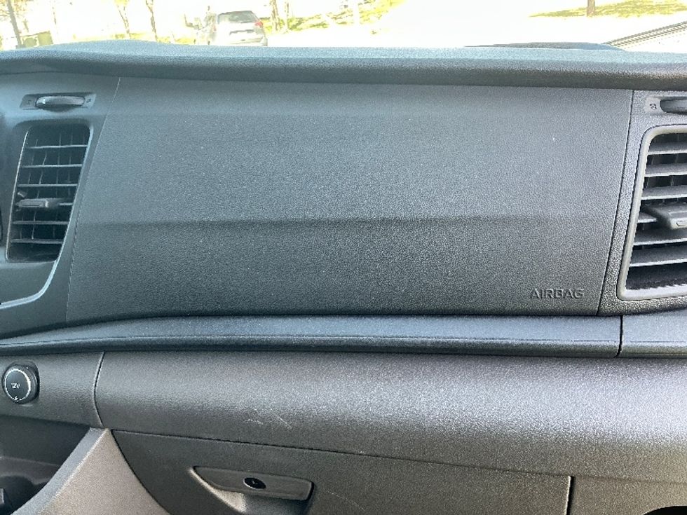 Cargo Van (Panel Van)-Alternative Fuel Trucks & Tractors-Ford-2022-TRAN350E-Austin-TX-5,417\n\t\tmiles-$ 34,000 - Image 19