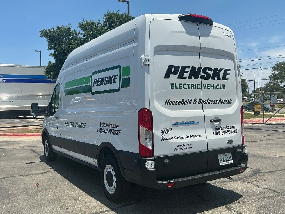 Cargo Van (Panel Van)-Alternative Fuel Trucks & Tractors-Ford-2022-TRAN350E-Austin-TX-6,031\n\t\tmiles-$ 33,750 - Image 5