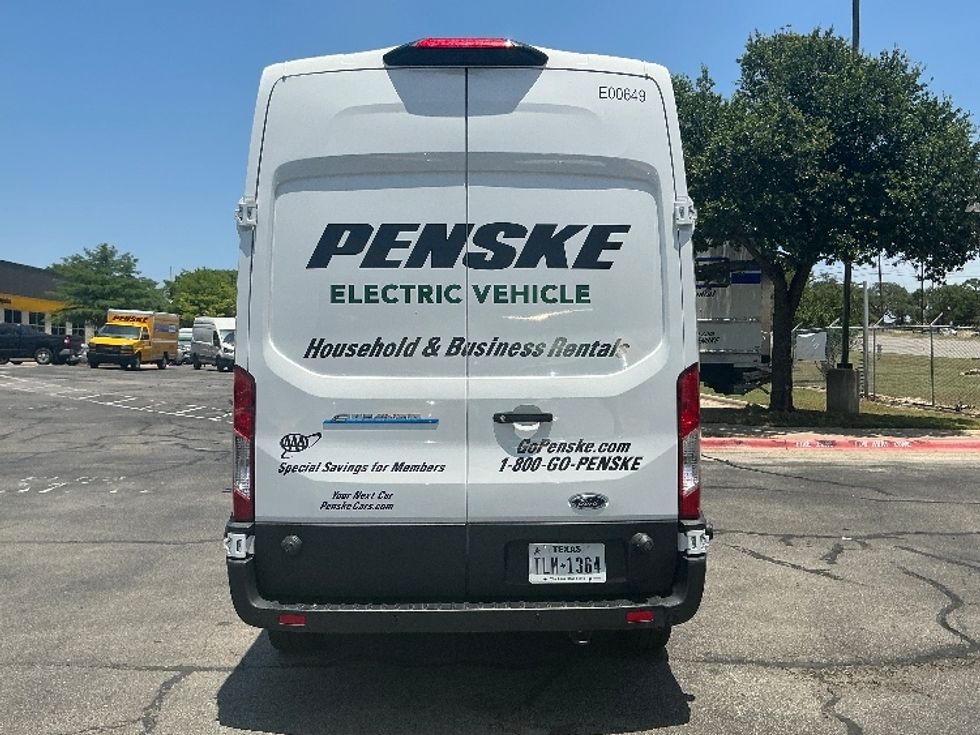 Cargo Van (Panel Van)-Alternative Fuel Trucks & Tractors-Ford-2022-TRAN350E-Austin-TX-6,031\n\t\tmiles-$ 33,750 - Image 6