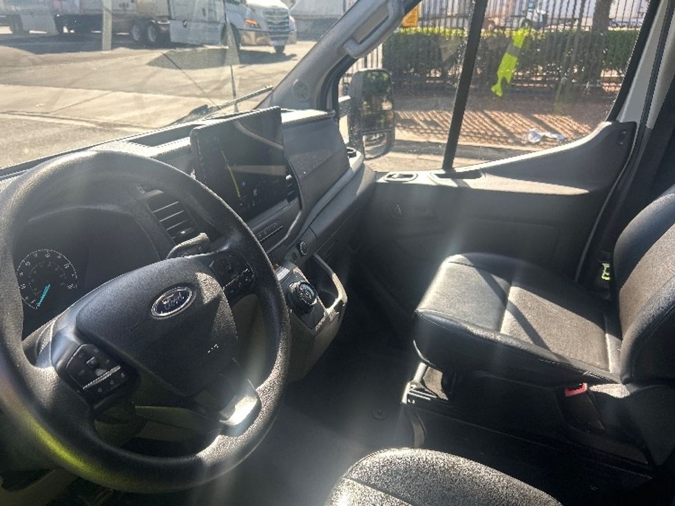 Cargo Van (Panel Van)-Alternative Fuel Trucks & Tractors-Ford-2022-TRAN350E-Carson-CA-37,829\n\t\tmiles-$ 22,500 - Image 17