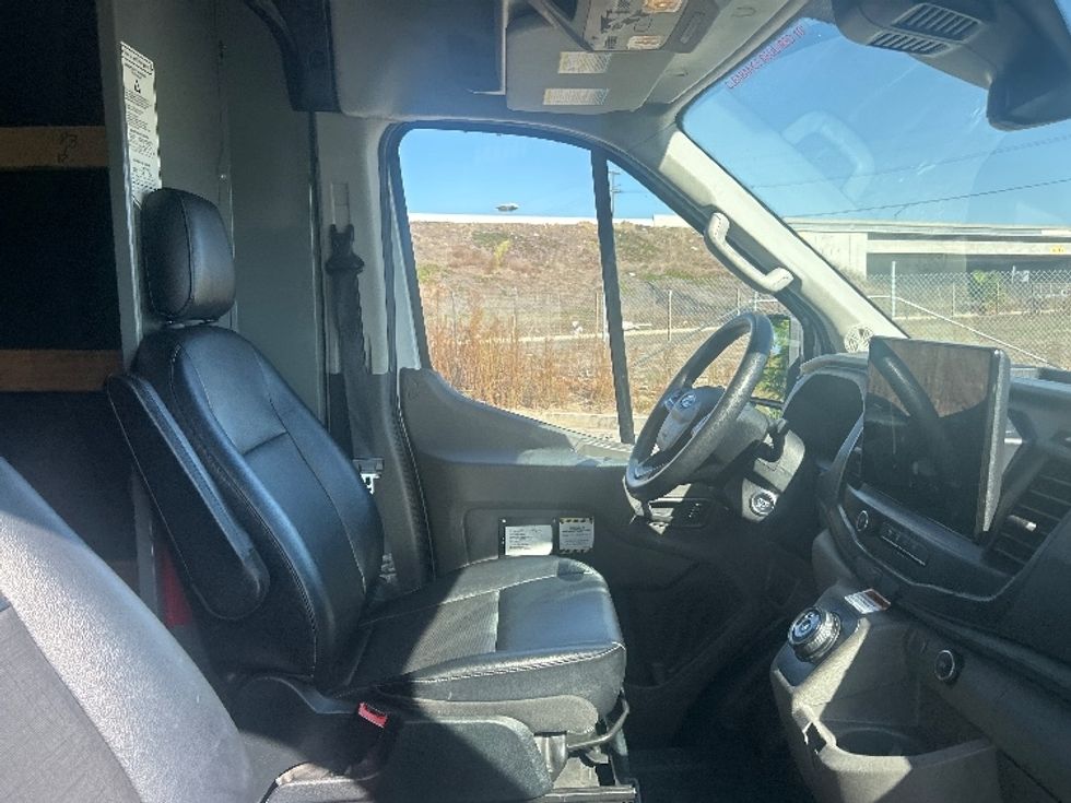 Cargo Van (Panel Van)-Alternative Fuel Trucks & Tractors-Ford-2022-TRAN350E-Carson-CA-37,829\n\t\tmiles-$ 22,500 - Image 20