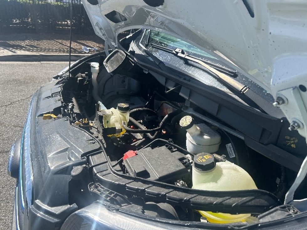 Cargo Van (Panel Van)-Alternative Fuel Trucks & Tractors-Ford-2022-TRAN350E-Carson-CA-37,829\n\t\tmiles-$ 22,500 - Image 22