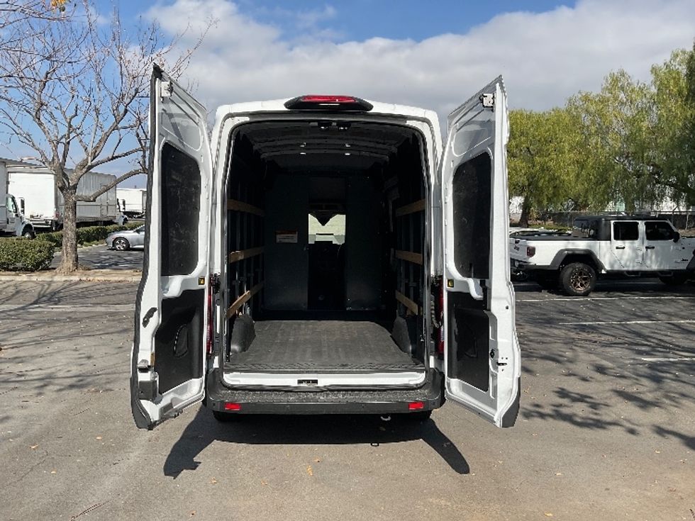 Cargo Van (Panel Van)-Alternative Fuel Trucks & Tractors-Ford-2022-TRAN350E-City Of Industry-CA-25,171\n\t\tmiles-$ 40,000 - Image 8
