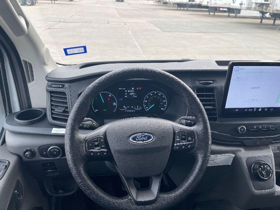 Cargo Van (Panel Van)-Alternative Fuel Trucks & Tractors-Ford-2022-TRAN350E-Dallas-TX-2,651\n\t\tmiles-$ 40,250 - Image 18