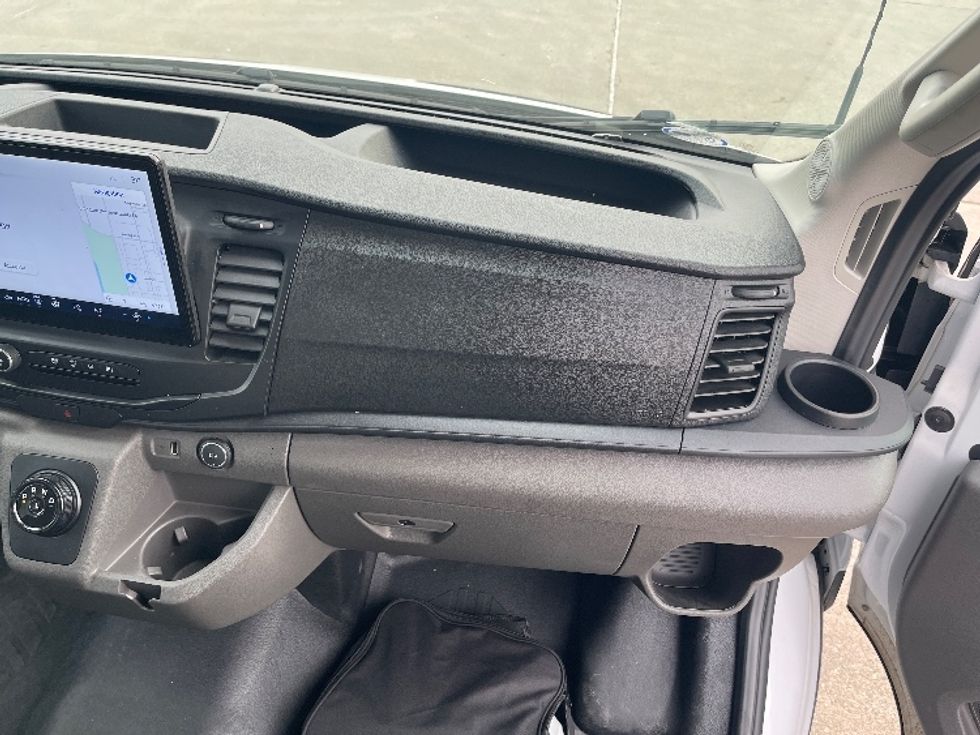 Cargo Van (Panel Van)-Alternative Fuel Trucks & Tractors-Ford-2022-TRAN350E-Dallas-TX-2,651\n\t\tmiles-$ 40,250 - Image 21