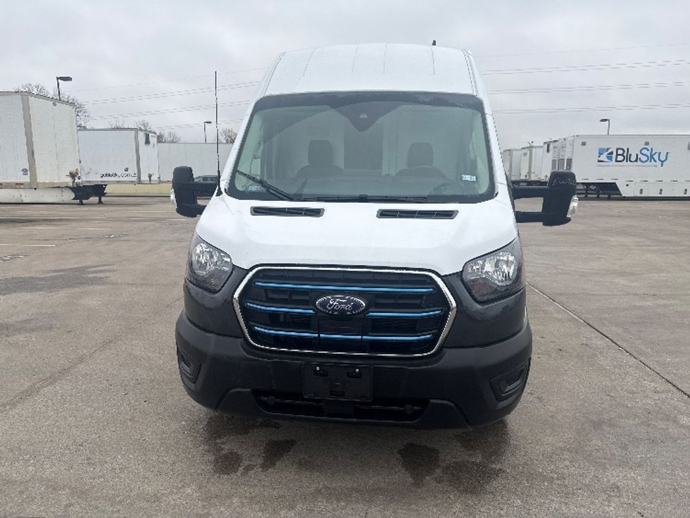 Cargo Van (Panel Van)-Alternative Fuel Trucks & Tractors-Ford-2022-TRAN350E-Dallas-TX-2,738\n\t\tmiles-$ 40,250 - Image 2