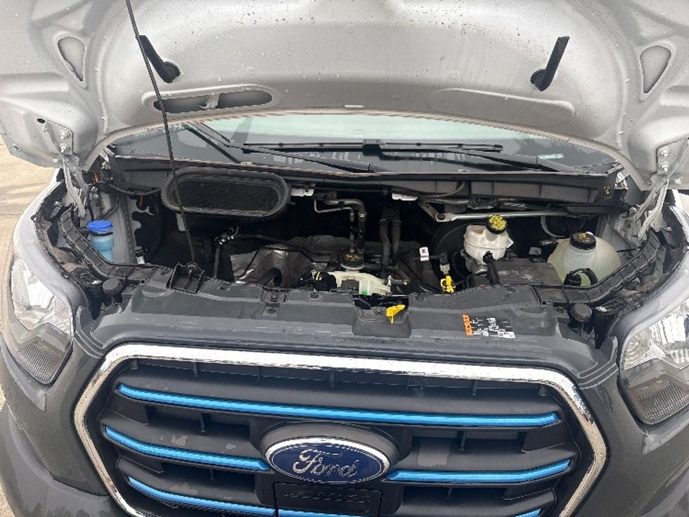 Cargo Van (Panel Van)-Alternative Fuel Trucks & Tractors-Ford-2022-TRAN350E-Dallas-TX-2,738\n\t\tmiles-$ 40,250 - Image 23