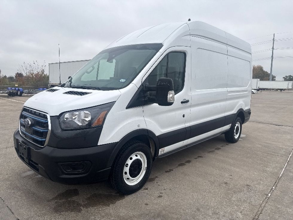 Cargo Van (Panel Van)-Alternative Fuel Trucks & Tractors-Ford-2022-TRAN350E-Dallas-TX-2,738\n\t\tmiles-$ 40,250 - Image 3