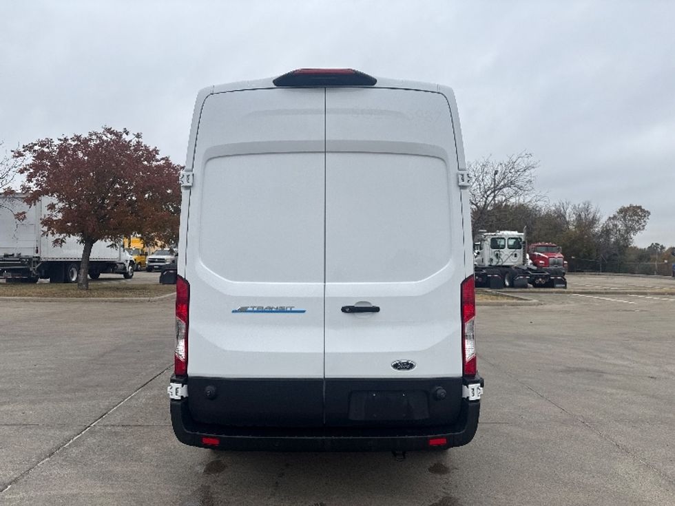 Cargo Van (Panel Van)-Alternative Fuel Trucks & Tractors-Ford-2022-TRAN350E-Dallas-TX-2,738\n\t\tmiles-$ 40,250 - Image 7