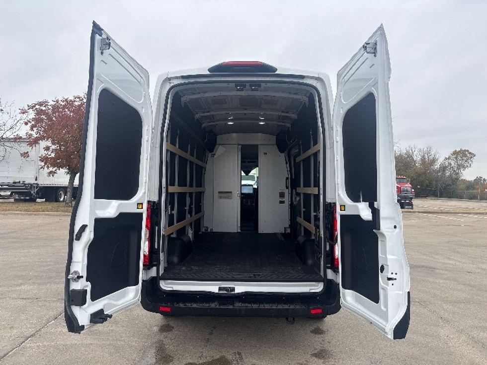 Cargo Van (Panel Van)-Alternative Fuel Trucks & Tractors-Ford-2022-TRAN350E-Dallas-TX-2,738\n\t\tmiles-$ 40,250 - Image 8