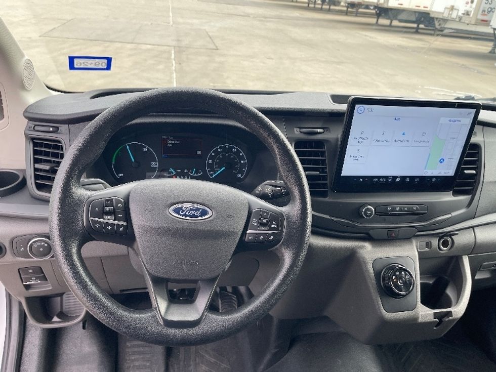 Cargo Van (Panel Van)-Alternative Fuel Trucks & Tractors-Ford-2022-TRAN350E-Dallas-TX-2,756\n\t\tmiles-$ 40,250 - Image 18