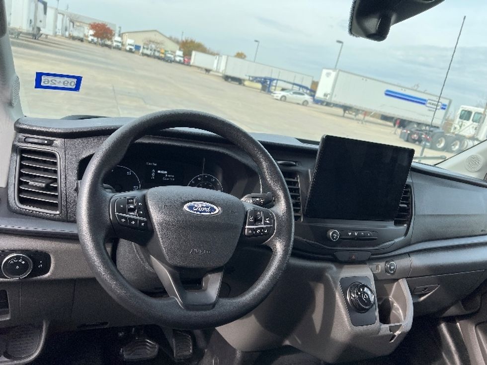 Cargo Van (Panel Van)-Alternative Fuel Trucks & Tractors-Ford-2022-TRAN350E-Dallas-TX-3,011\n\t\tmiles-$ 40,250 - Image 18