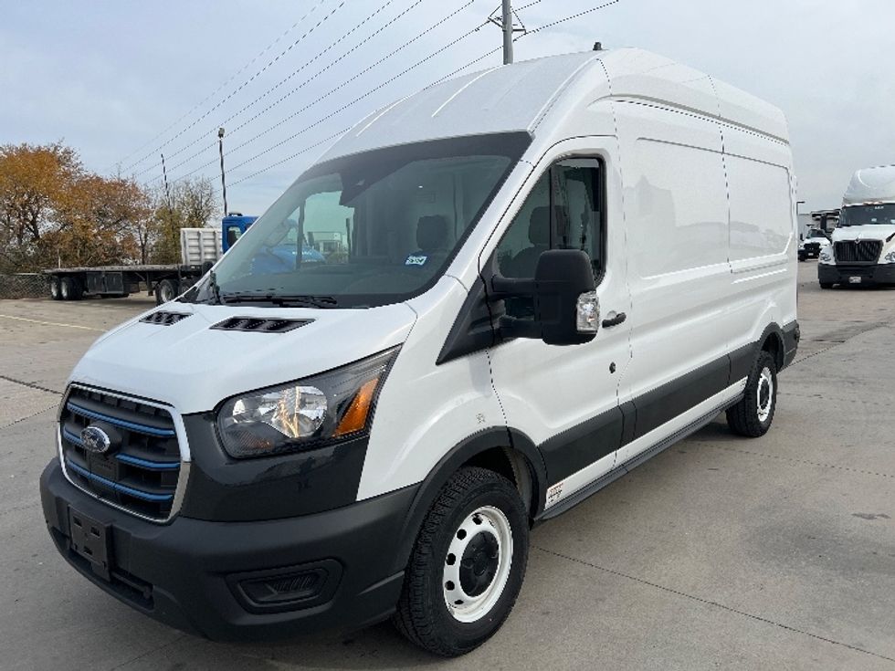 Cargo Van (Panel Van)-Alternative Fuel Trucks & Tractors-Ford-2022-TRAN350E-Dallas-TX-3,011\n\t\tmiles-$ 40,250 - Image 3