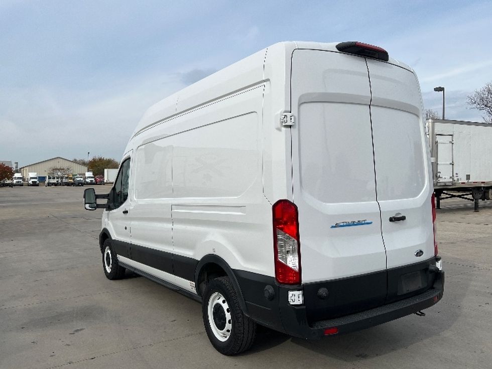 Cargo Van (Panel Van)-Alternative Fuel Trucks & Tractors-Ford-2022-TRAN350E-Dallas-TX-3,011\n\t\tmiles-$ 40,250 - Image 6