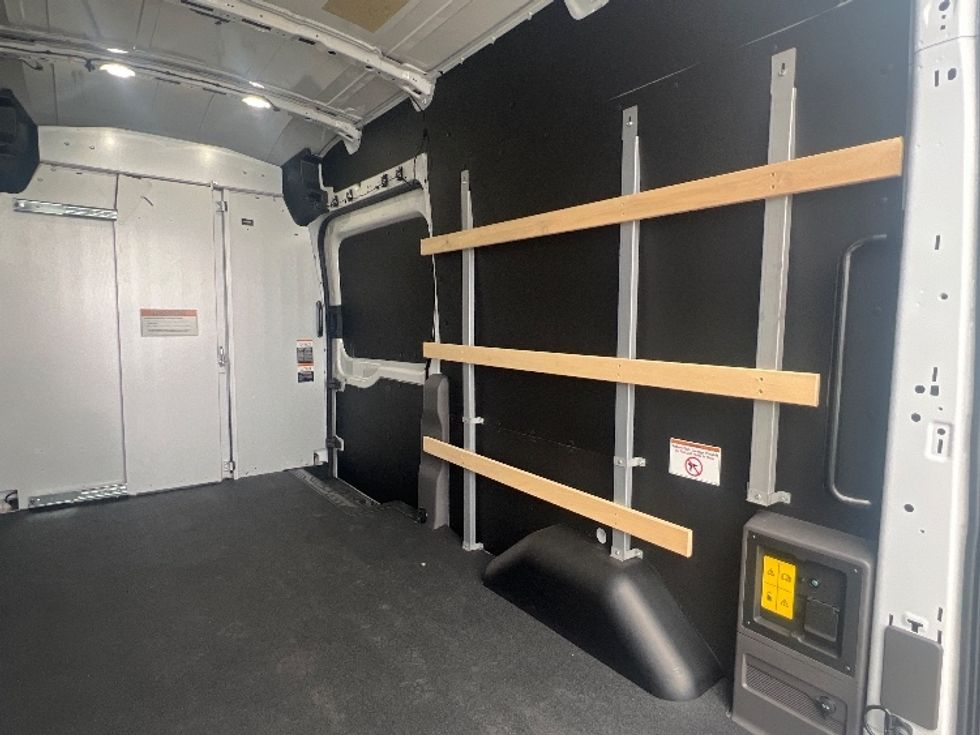 Cargo Van (Panel Van)-Alternative Fuel Trucks & Tractors-Ford-2022-TRAN350E-Dallas-TX-3,289\n\t\tmiles-$ 40,250 - Image 12