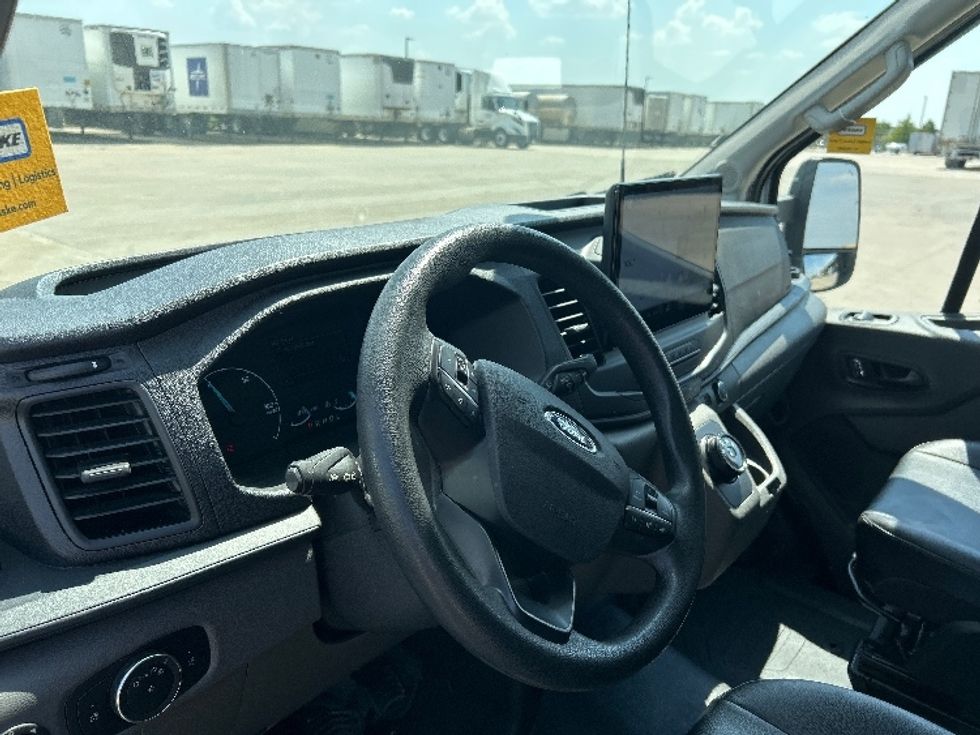 Cargo Van (Panel Van)-Alternative Fuel Trucks & Tractors-Ford-2022-TRAN350E-Dallas-TX-46,069\n\t\tmiles-$ 36,250 - Image 16