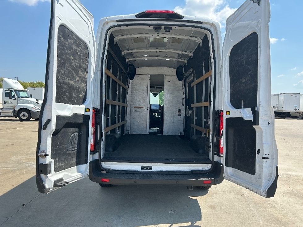 Cargo Van (Panel Van)-Alternative Fuel Trucks & Tractors-Ford-2022-TRAN350E-Dallas-TX-46,069\n\t\tmiles-$ 36,250 - Image 8