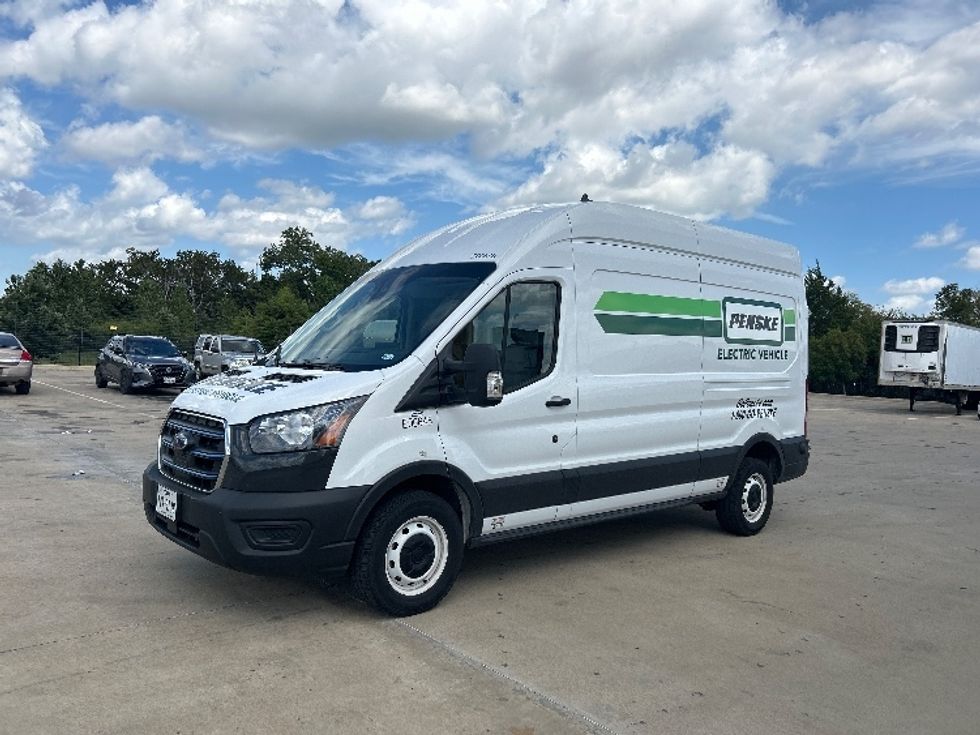Cargo Van (Panel Van)-Alternative Fuel Trucks & Tractors-Ford-2022-TRAN350E-Dallas-TX-7,302\n\t\tmiles-$ 38,500 - Image 3