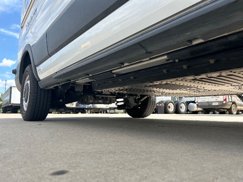 Cargo Van (Panel Van)-Alternative Fuel Trucks & Tractors-Ford-2022-TRAN350E-Dallas-TX-9,816\n\t\tmiles-$ 37,000 - Image 13
