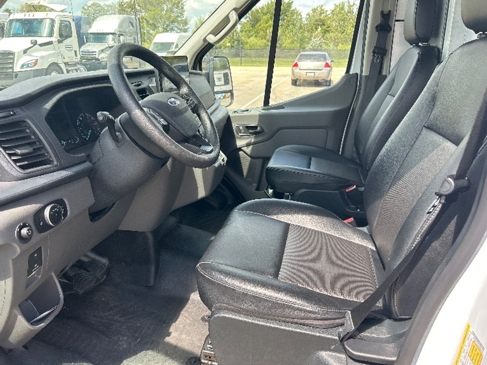 Cargo Van (Panel Van)-Alternative Fuel Trucks & Tractors-Ford-2022-TRAN350E-Dallas-TX-9,816\n\t\tmiles-$ 37,000 - Image 18