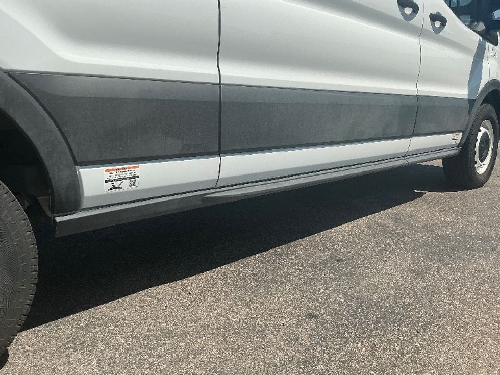 Cargo Van (Panel Van)-Alternative Fuel Trucks & Tractors-Ford-2022-TRAN350E-Denver-CO-14,047\n\t\tmiles-$ 32,000 - Image 14