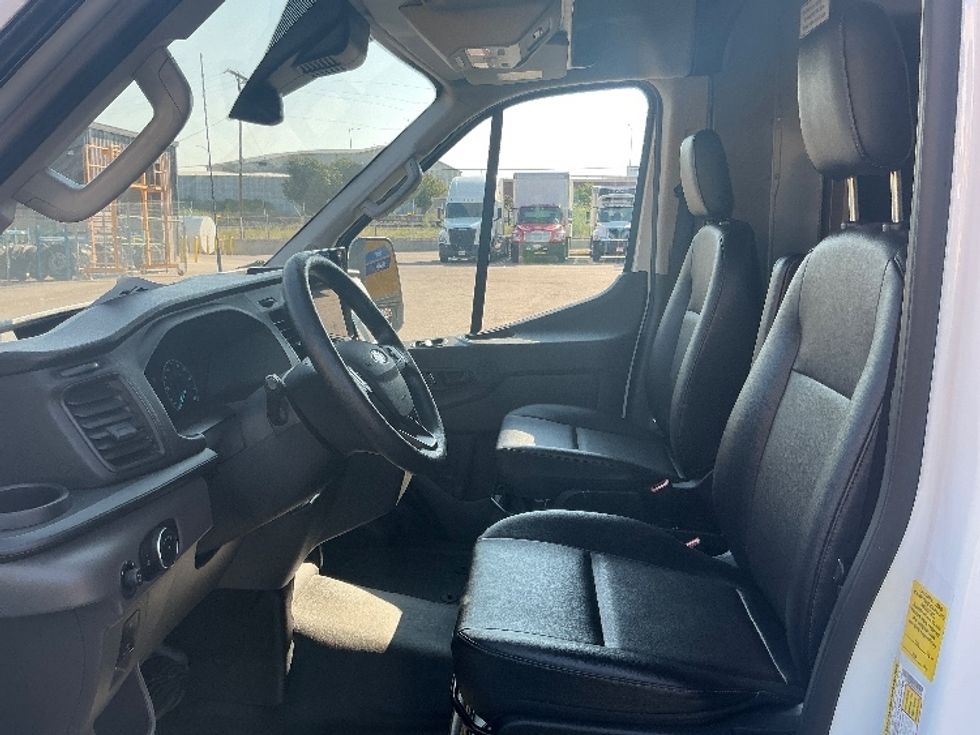 Cargo Van (Panel Van)-Alternative Fuel Trucks & Tractors-Ford-2022-TRAN350E-Denver-CO-14,304\n\t\tmiles-$ 38,000 - Image 18