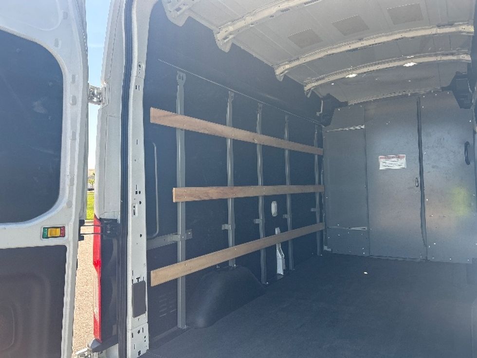 Cargo Van (Panel Van)-Alternative Fuel Trucks & Tractors-Ford-2022-TRAN350E-Denver-CO-16,498\n\t\tmiles-$ 33,000 - Image 11