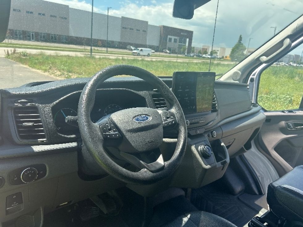 Cargo Van (Panel Van)-Alternative Fuel Trucks & Tractors-Ford-2022-TRAN350E-Denver-CO-16,498\n\t\tmiles-$ 33,000 - Image 17