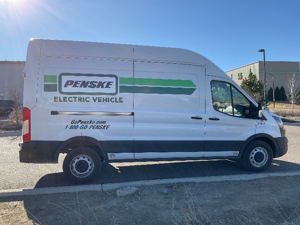 Cargo Van (Panel Van)-Alternative Fuel Trucks & Tractors-Ford-2022-TRAN350E-Denver-CO-29,137\n\t\tmiles-$ 39,750 - Image 11