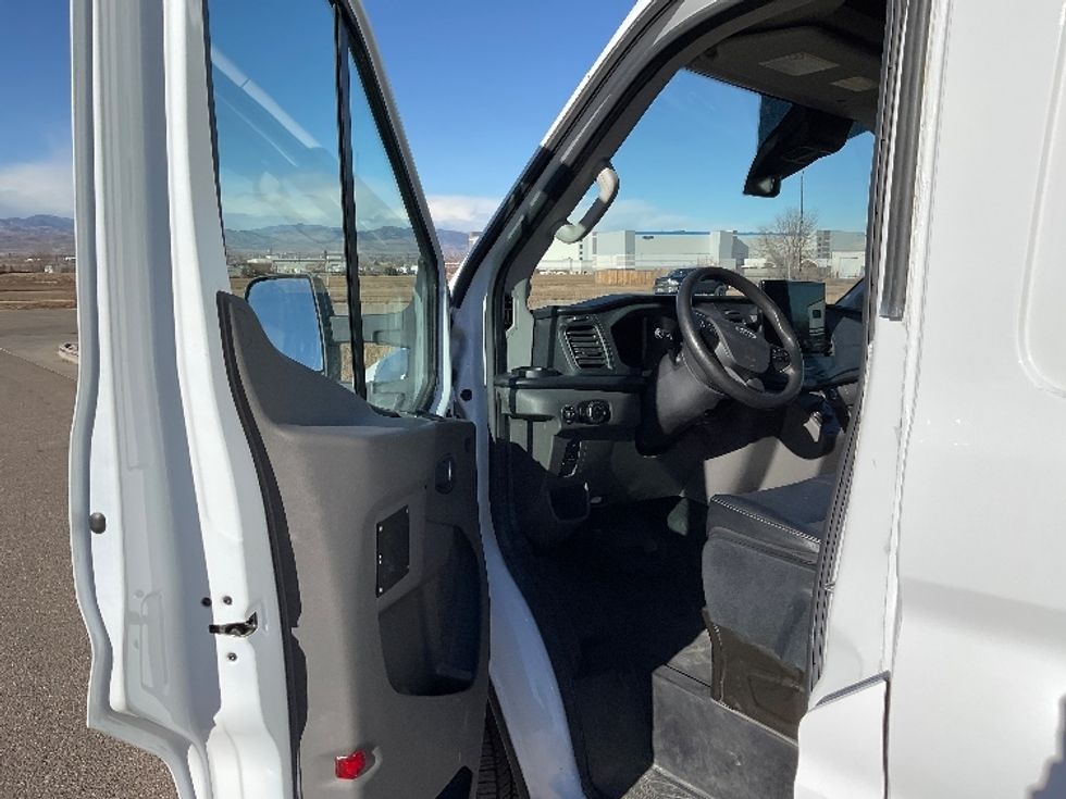 Cargo Van (Panel Van)-Alternative Fuel Trucks & Tractors-Ford-2022-TRAN350E-Denver-CO-29,137\n\t\tmiles-$ 39,750 - Image 12