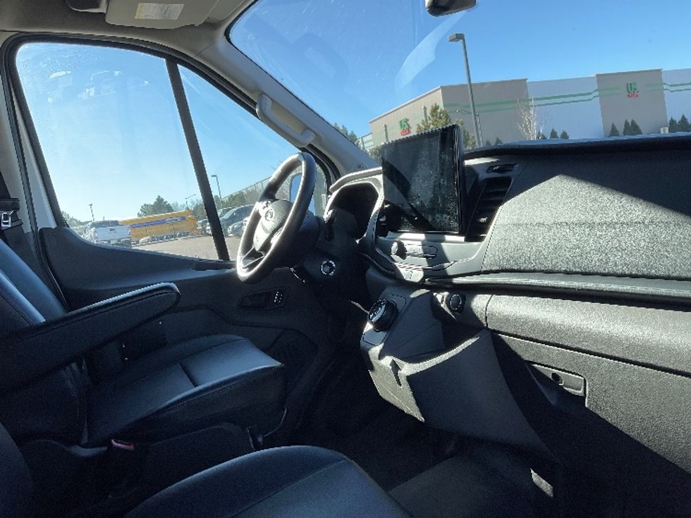 Cargo Van (Panel Van)-Alternative Fuel Trucks & Tractors-Ford-2022-TRAN350E-Denver-CO-29,137\n\t\tmiles-$ 39,750 - Image 18