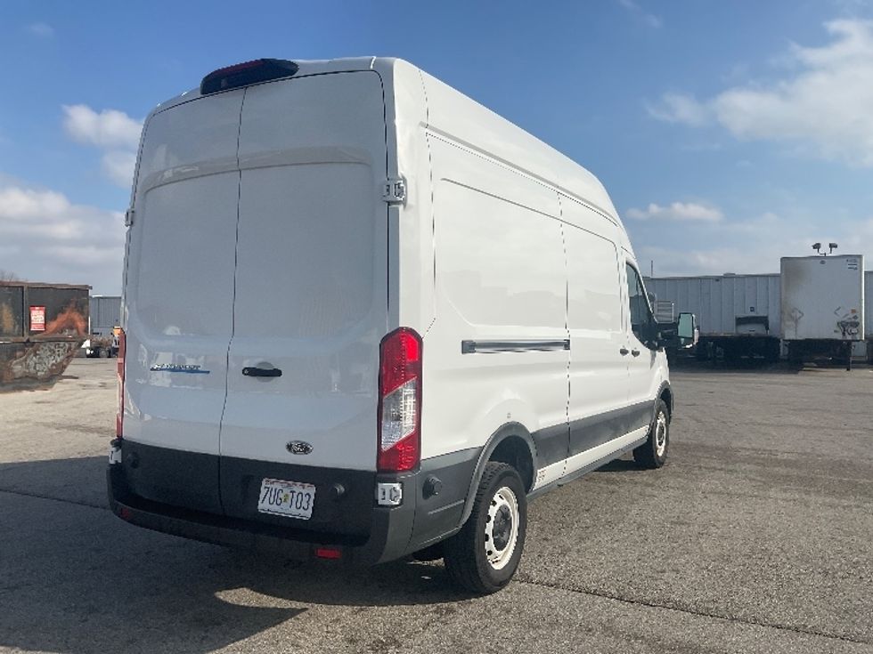 Cargo Van (Panel Van)-Alternative Fuel Trucks & Tractors-Ford-2022-TRAN350E-Earth City-MO-7,860\n\t\tmiles-$ 38,000 - Image 12