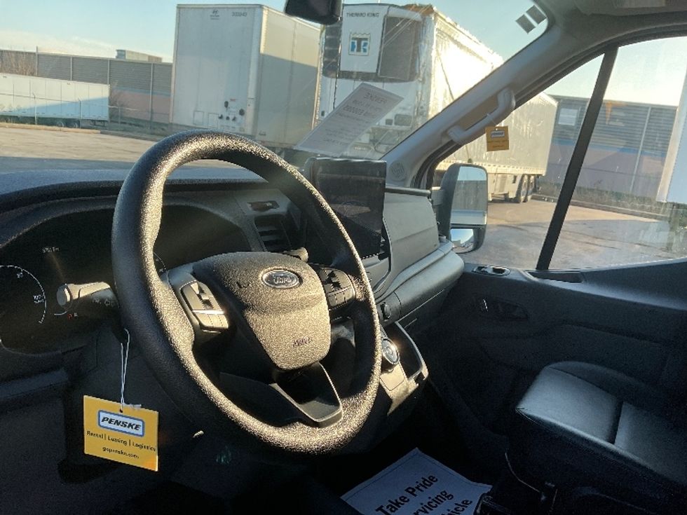 Cargo Van (Panel Van)-Alternative Fuel Trucks & Tractors-Ford-2022-TRAN350E-Earth City-MO-8,781\n\t\tmiles-$ 38,000 - Image 16