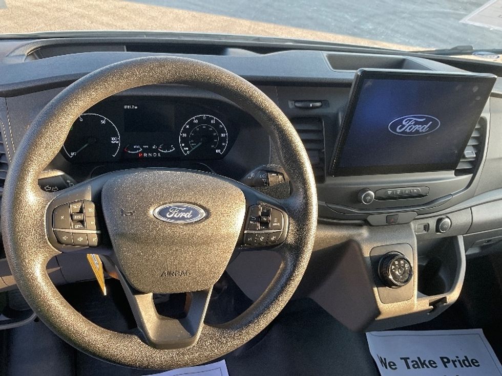 Cargo Van (Panel Van)-Alternative Fuel Trucks & Tractors-Ford-2022-TRAN350E-Earth City-MO-8,781\n\t\tmiles-$ 38,000 - Image 17
