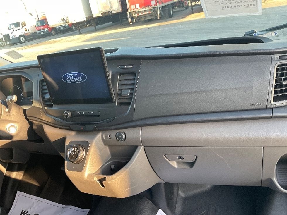 Cargo Van (Panel Van)-Alternative Fuel Trucks & Tractors-Ford-2022-TRAN350E-Earth City-MO-8,781\n\t\tmiles-$ 38,000 - Image 20