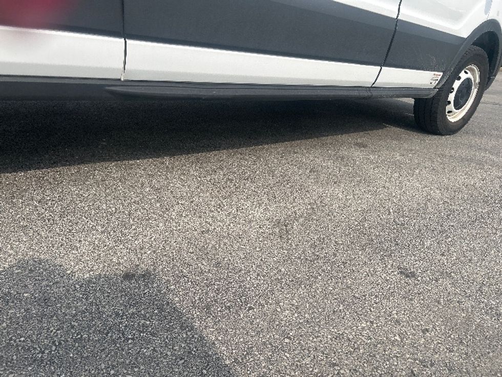 Cargo Van (Panel Van)-Alternative Fuel Trucks & Tractors-Ford-2022-TRAN350E-East Chicago-IN-15,021\n\t\tmiles-$ 32,250 - Image 13