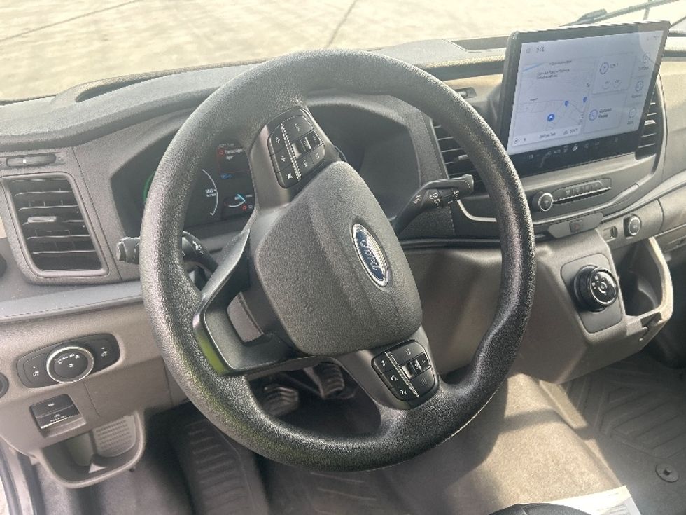 Cargo Van (Panel Van)-Alternative Fuel Trucks & Tractors-Ford-2022-TRAN350E-East Chicago-IN-15,021\n\t\tmiles-$ 32,250 - Image 16