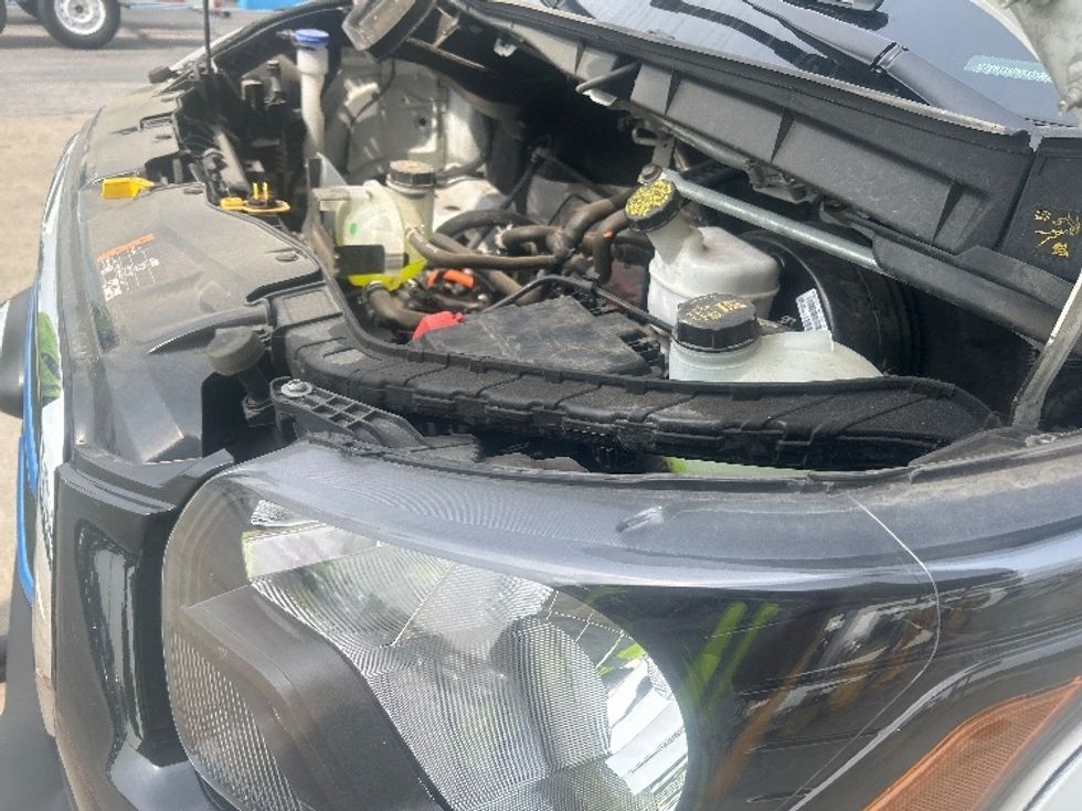 Cargo Van (Panel Van)-Alternative Fuel Trucks & Tractors-Ford-2022-TRAN350E-East Chicago-IN-15,021\n\t\tmiles-$ 32,250 - Image 22