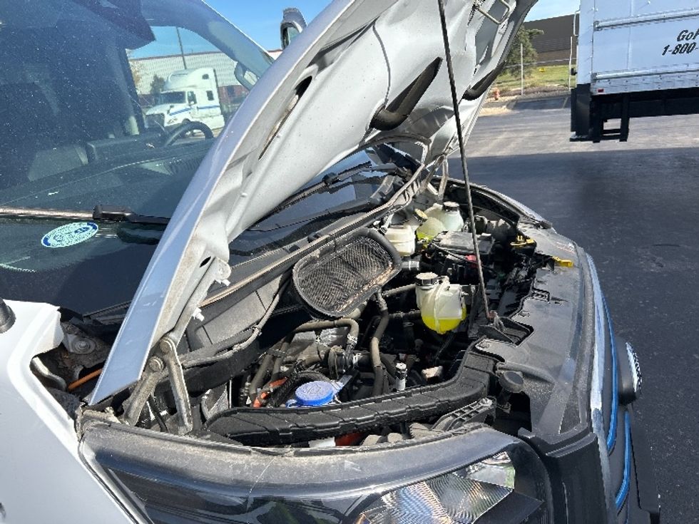 Cargo Van (Panel Van)-Alternative Fuel Trucks & Tractors-Ford-2022-TRAN350E-East Chicago-IN-1,621\n\t\tmiles-$ 37,500 - Image 21