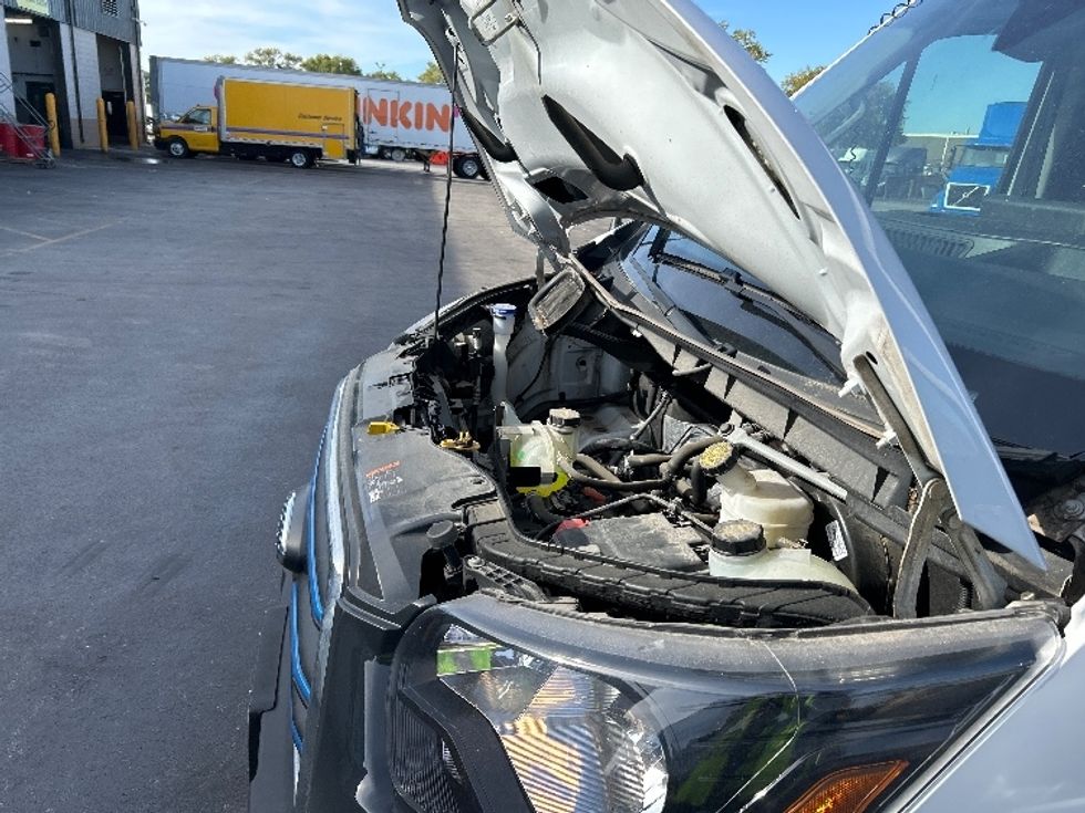 Cargo Van (Panel Van)-Alternative Fuel Trucks & Tractors-Ford-2022-TRAN350E-East Chicago-IN-1,621\n\t\tmiles-$ 37,500 - Image 22