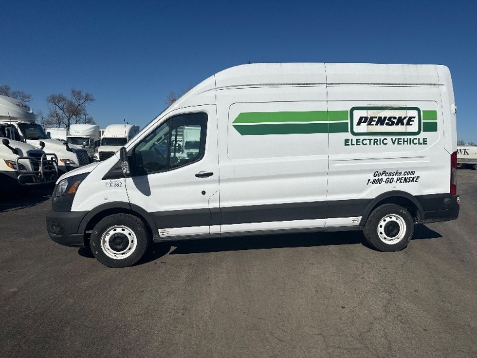 Cargo Van (Panel Van)-Alternative Fuel Trucks & Tractors-Ford-2022-TRAN350E-East Chicago-IN-1,621\n\t\tmiles-$ 37,500 - Image 3