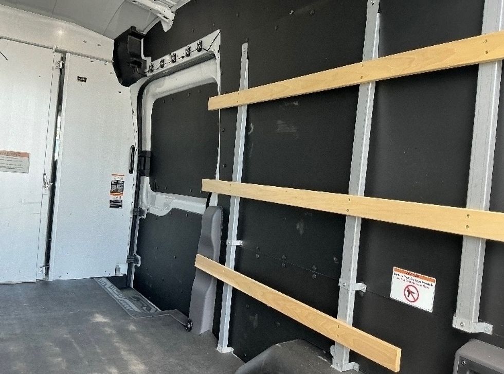 Cargo Van (Panel Van)-Alternative Fuel Trucks & Tractors-Ford-2022-TRAN350E-East Chicago-IN-1,621\n\t\tmiles-$ 37,500 - Image 8