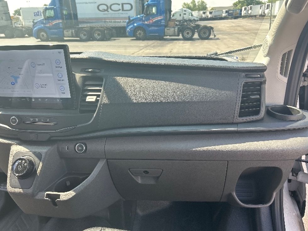 Cargo Van (Panel Van)-Alternative Fuel Trucks & Tractors-Ford-2022-TRAN350E-East Chicago-IN-19,570\n\t\tmiles-$ 37,750 - Image 21